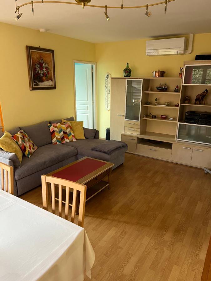 Logement Vic-Fezensac Εξωτερικό φωτογραφία